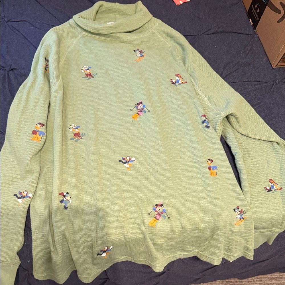 Disney parks mickey mouse friends holiday green waffle turtleneck